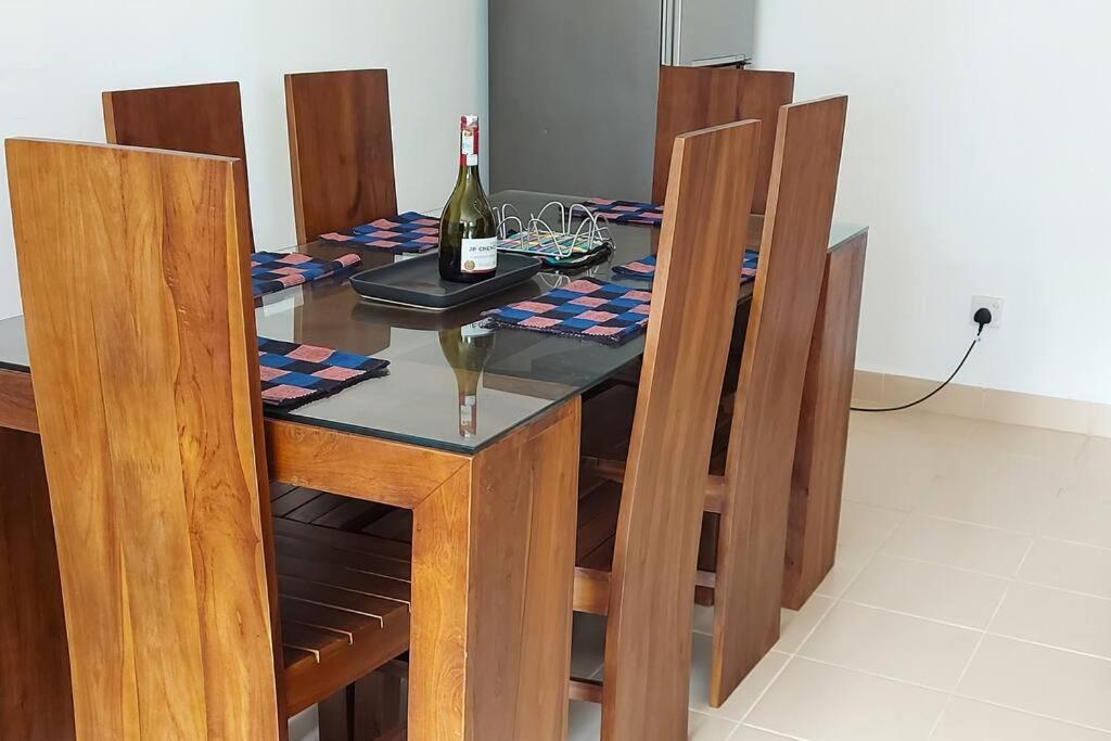 Jays Apartment - Colombo 02 At The Heart Of Convenience Bagian luar foto