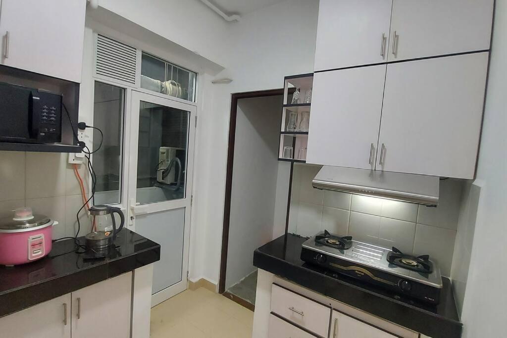 Jays Apartment - Colombo 02 At The Heart Of Convenience Bagian luar foto