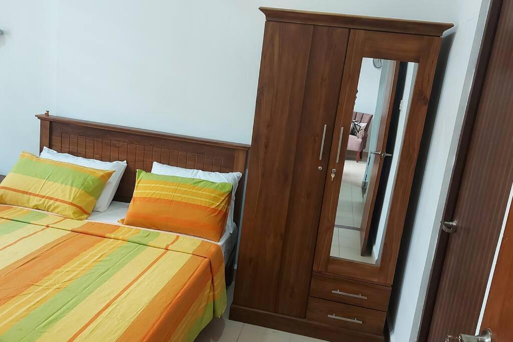 Jays Apartment - Colombo 02 At The Heart Of Convenience Bagian luar foto